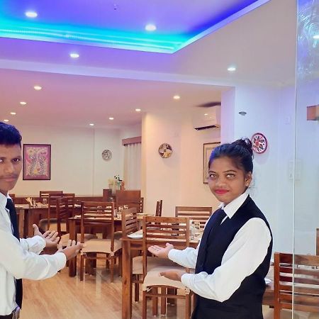 The Bodhgaya Hotel School Exterior photo