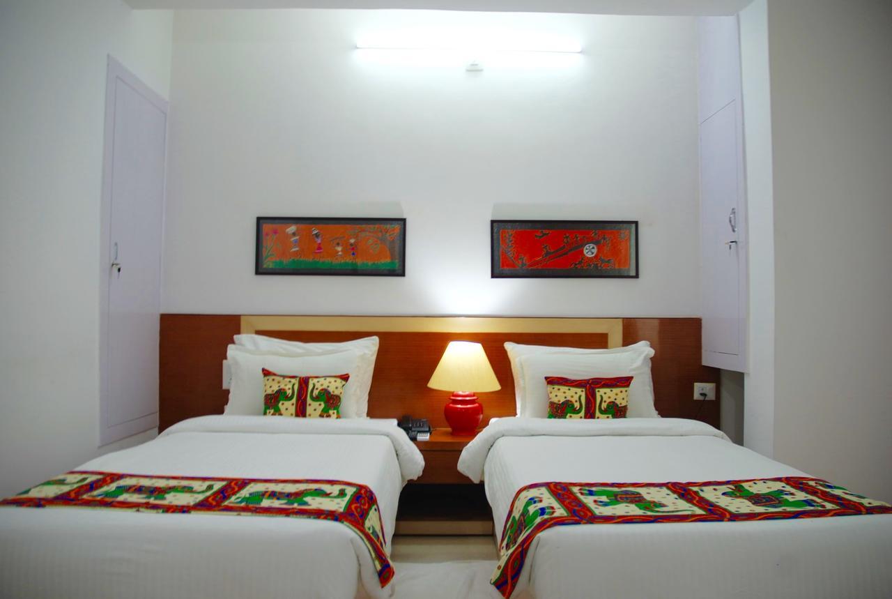 The Bodhgaya Hotel School Exterior photo