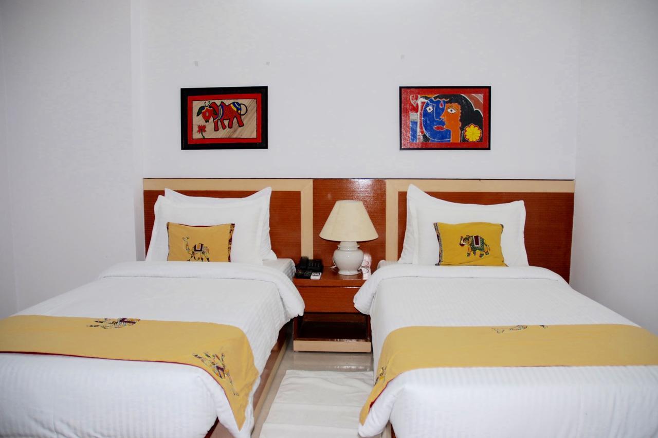 The Bodhgaya Hotel School Exterior photo