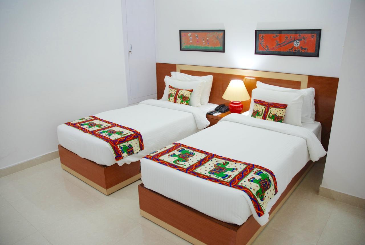 The Bodhgaya Hotel School Exterior photo